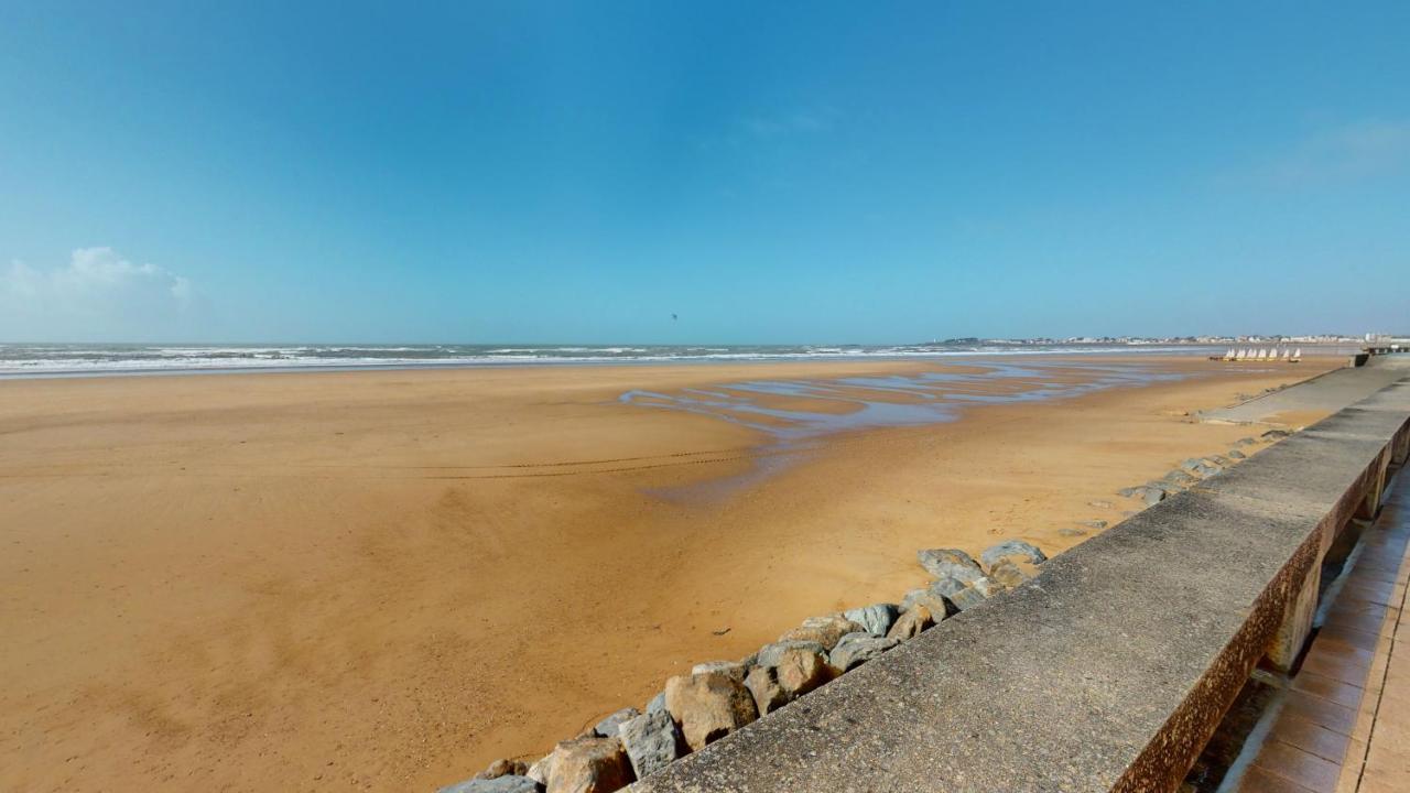 Panoramic View Face Mer 圣吉尔-克鲁瓦德维 外观 照片